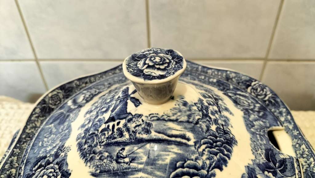 Absolutely Magnificent Rare Arabia Suomi Finlandia Nr3 Soup Tureen With Lid Circa 1950