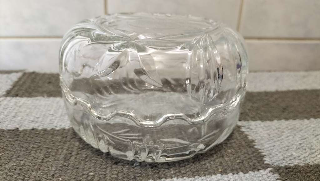 Magnificent Solid Crystal Italian Trinket Dish With Lid 10.5cm x 7cm