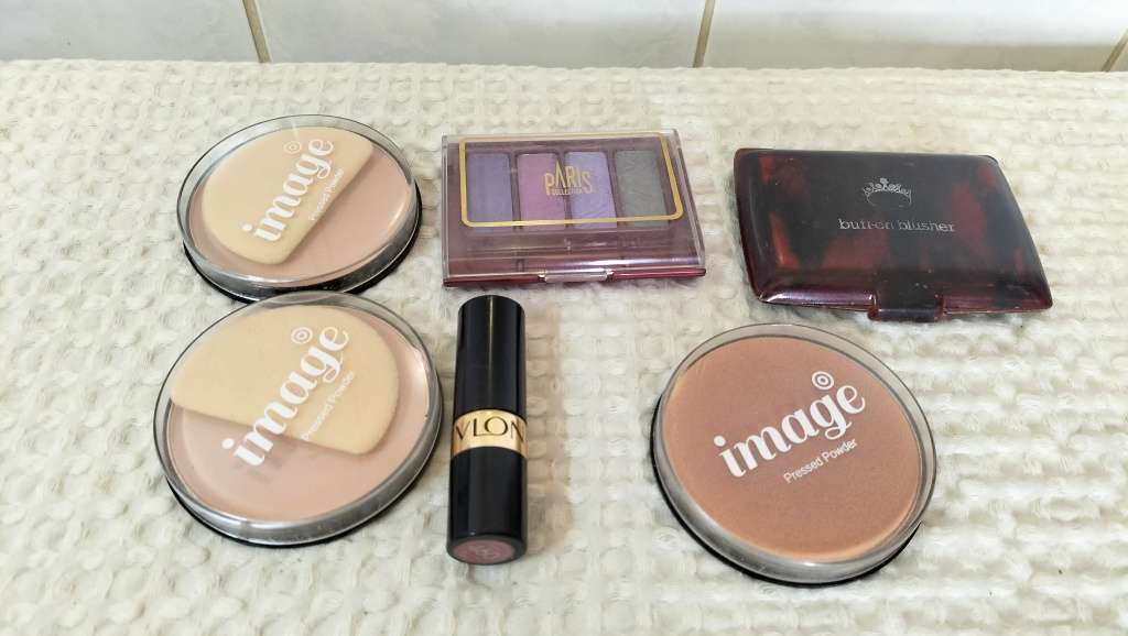Lot Of 6 Make-Up Some New Some Used - Read Description