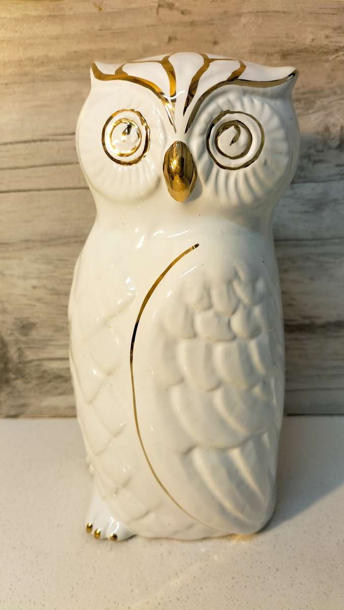 Magnificent Large Glazed Ceramic Owl - White And Gold - 20cm