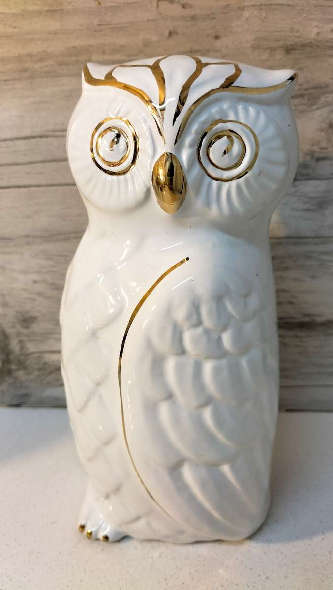 Magnificent Large Glazed Ceramic Owl - White And Gold - 20cm