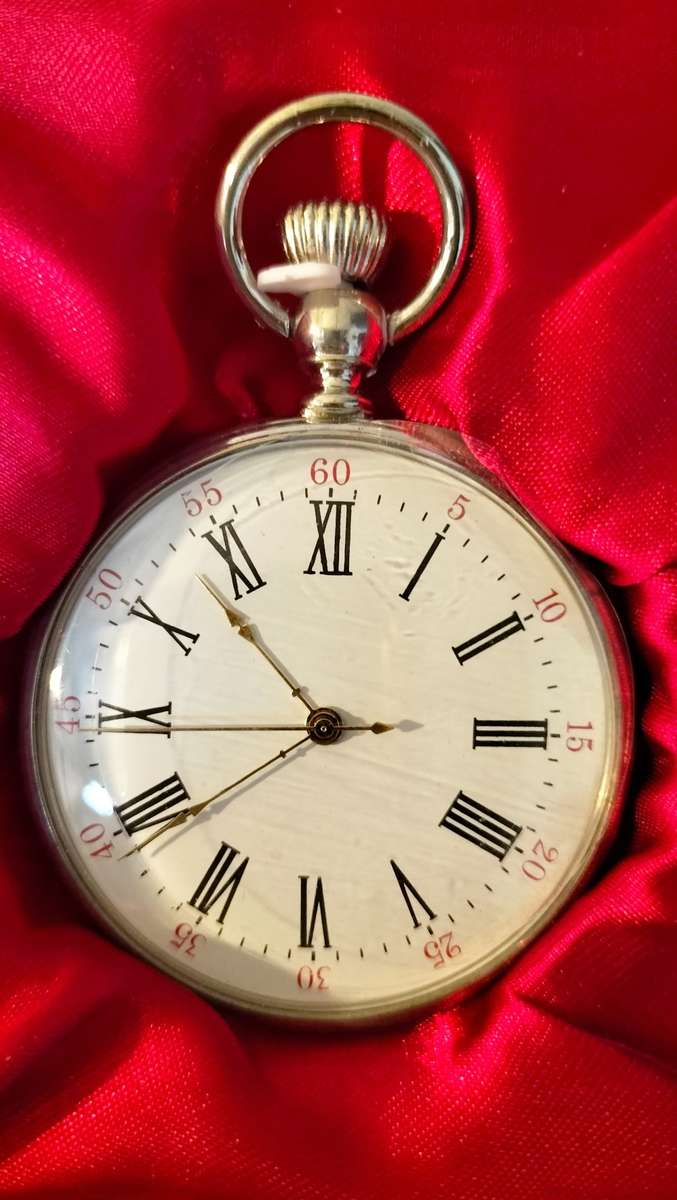 Magnificent Pocket Watch - New - Boxed (3 of 3)