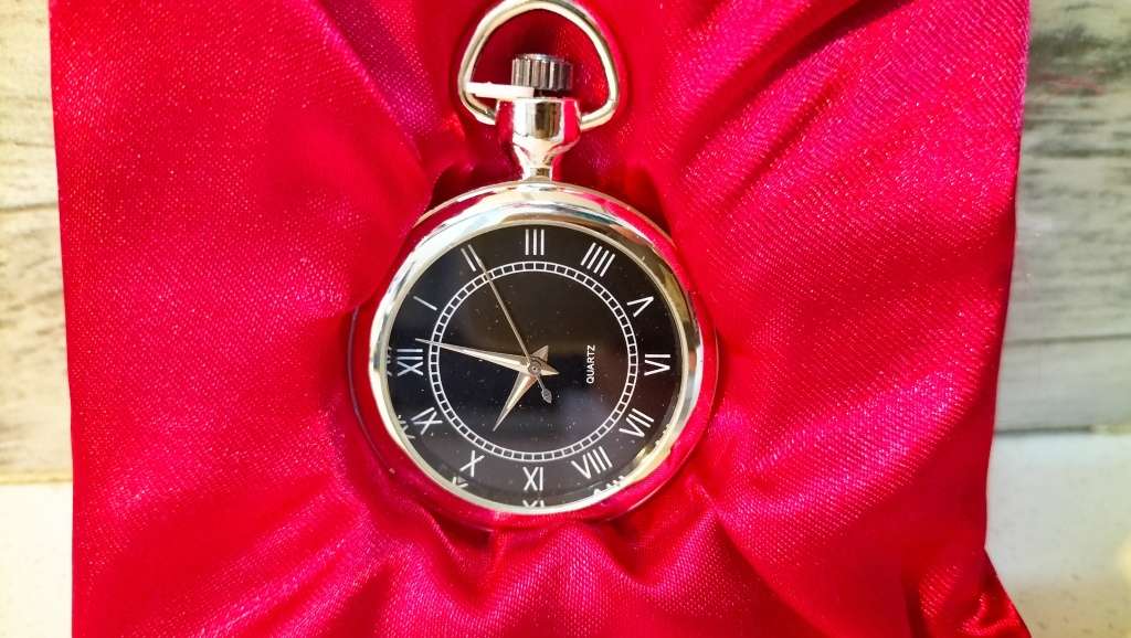 Magnificent Pocket Watch - New - Boxed (1 of 3)