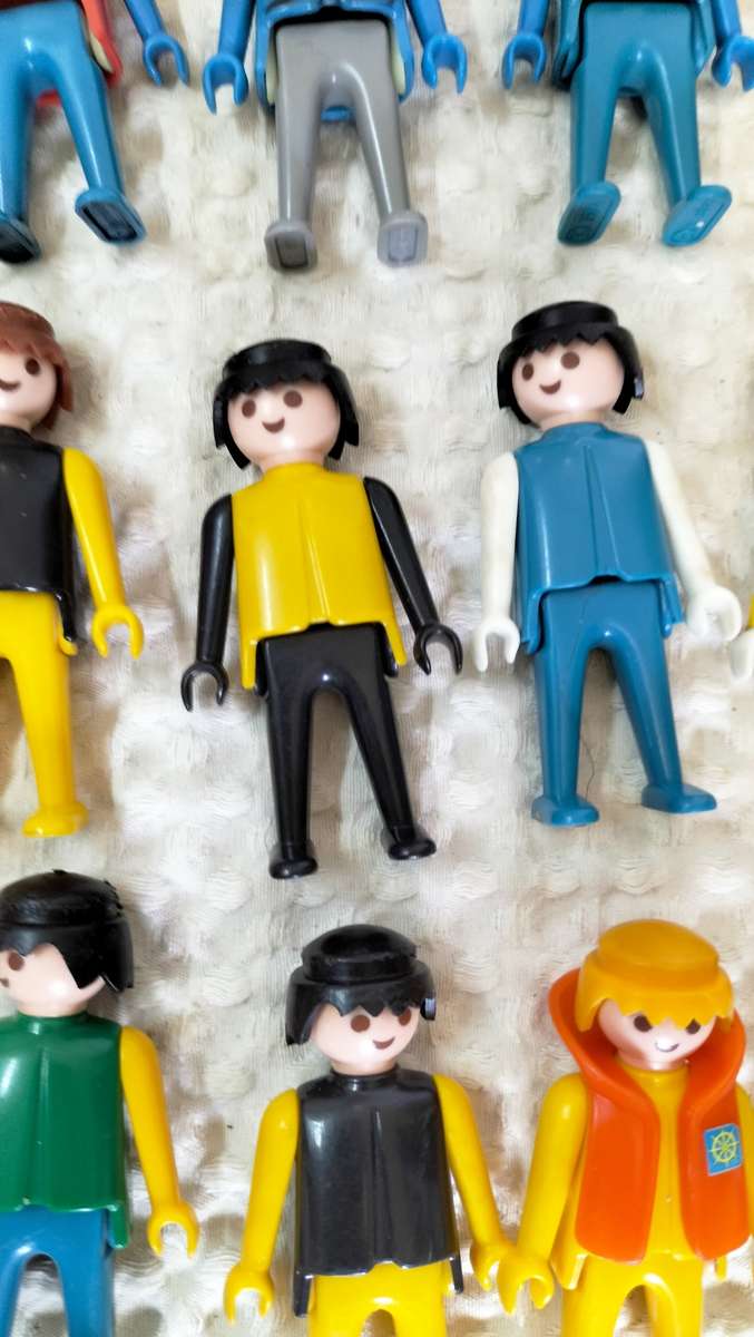 An Incredible Rare 19 x 1974 Geobra Playmobil Set of Figurines