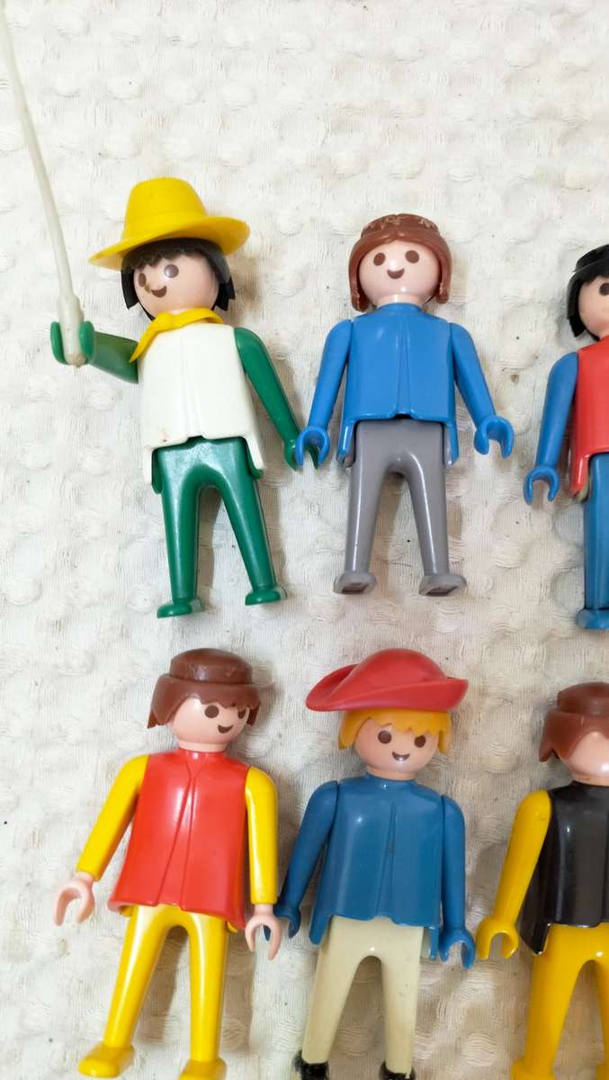 An Incredible Rare 19 x 1974 Geobra Playmobil Set of Figurines