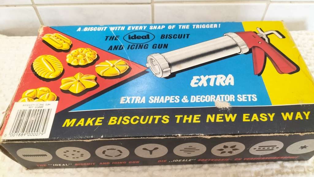 Vintage Ideal Biscuit and Icing Gun