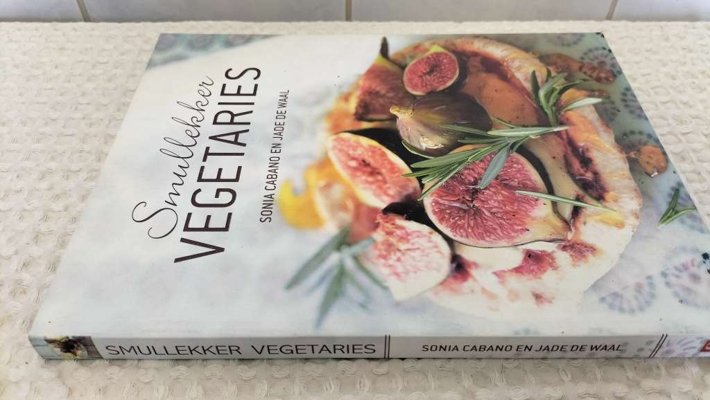 Sonia Cabano en Jade De Waal - Smullekker Vegetaries - Paperback