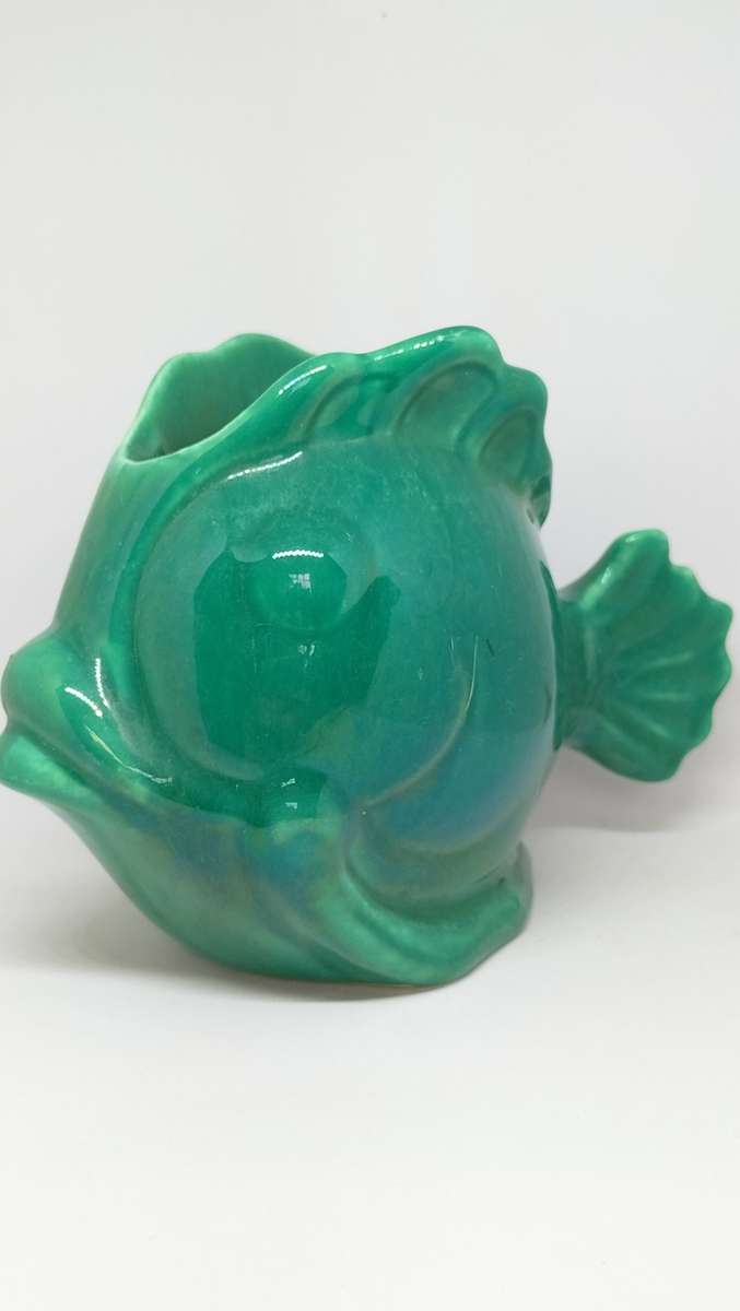 Magnificent Vintage Lucia Ware Glazed Ceramic Fish Vase