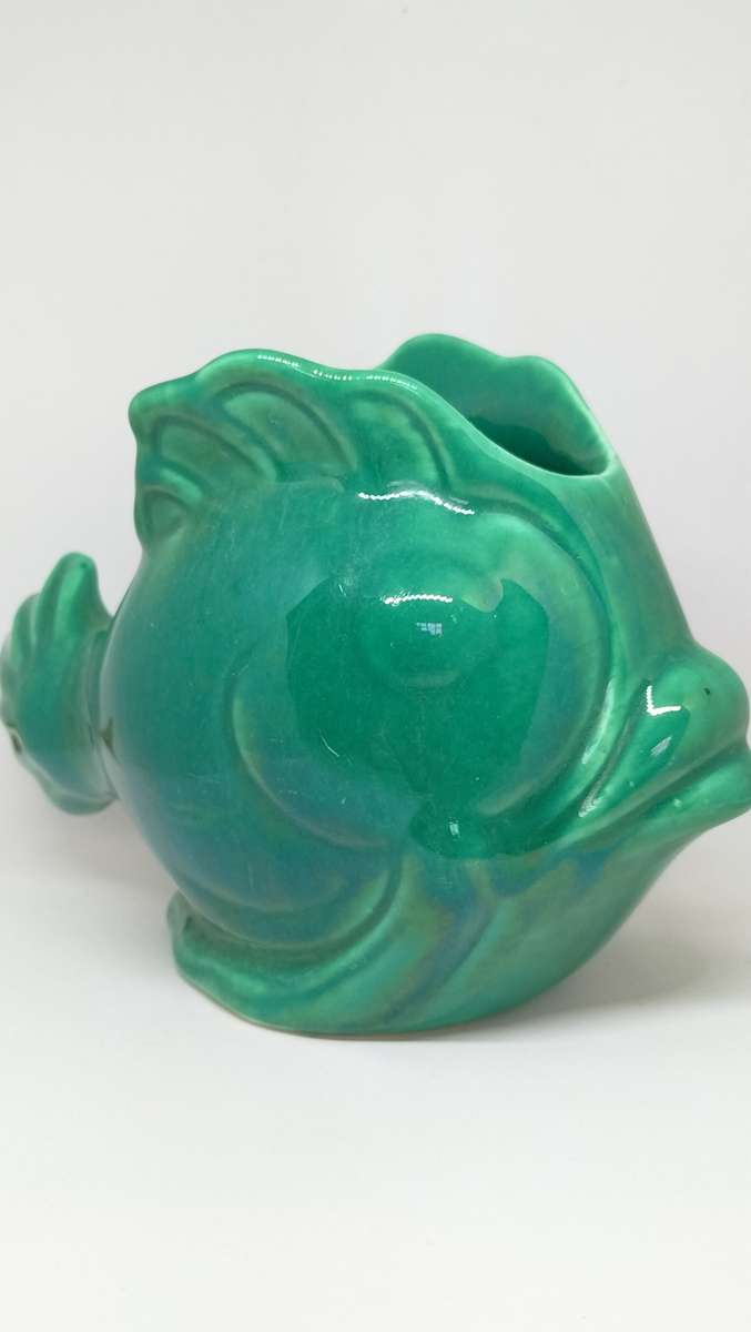 Magnificent Vintage Lucia Ware Glazed Ceramic Fish Vase
