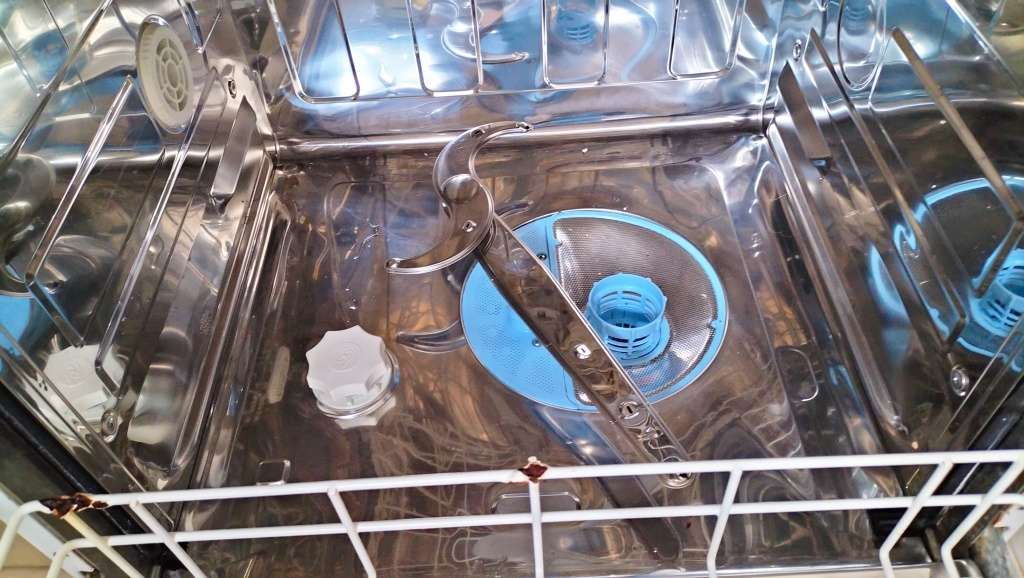 Fully Functioning LG Dishwasher - 20 Plate - Model LD/12AW5  (Collection Only)