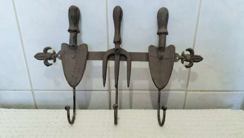 Wrought Iron/Metal Garden Tool Hanger