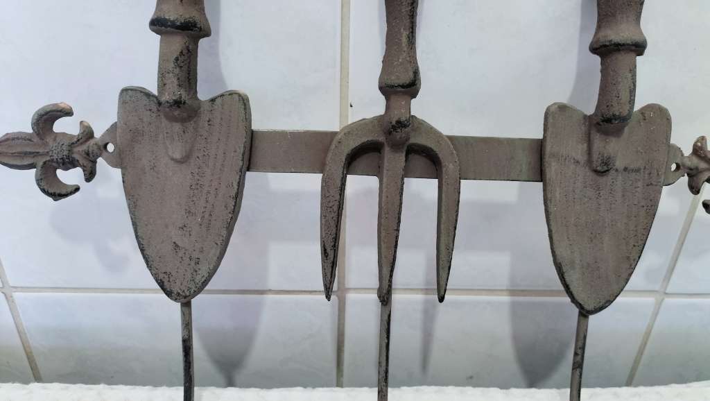 Wrought Iron/Metal Garden Tool Hanger