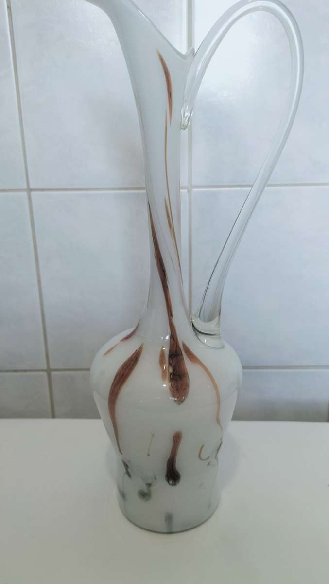 An Absolutely Magnificent Vintage Mid Century Murano/Empoli Opaline Glass Vase - 41cm