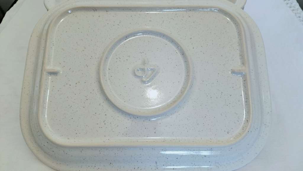 Set Of 8 Superb Quality Stoneware  Steak Plates