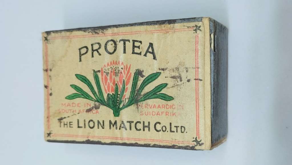 Very Old Protea `The Lion Match Co.Ltd` Match Box