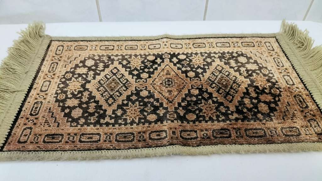 Persian Carpet/Tapestry look Coffee Table Cover