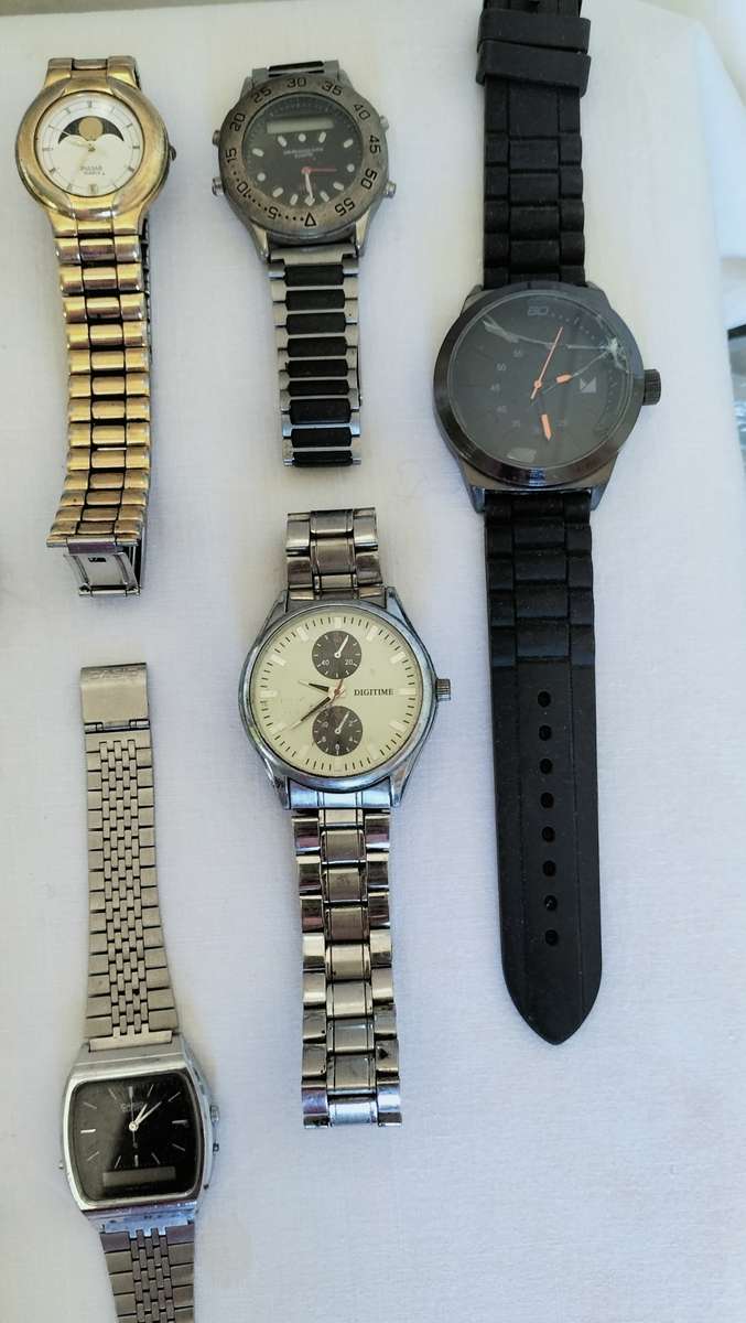 A Collection of 23 Men`s Watches. READ DESCRIPTION