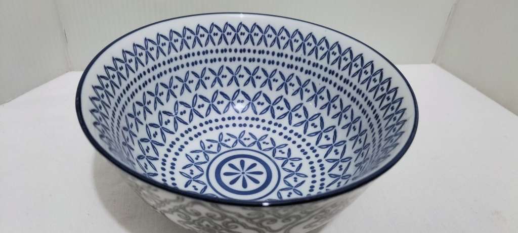A Beautiful Two Colour Glazed Ceramic Bowl