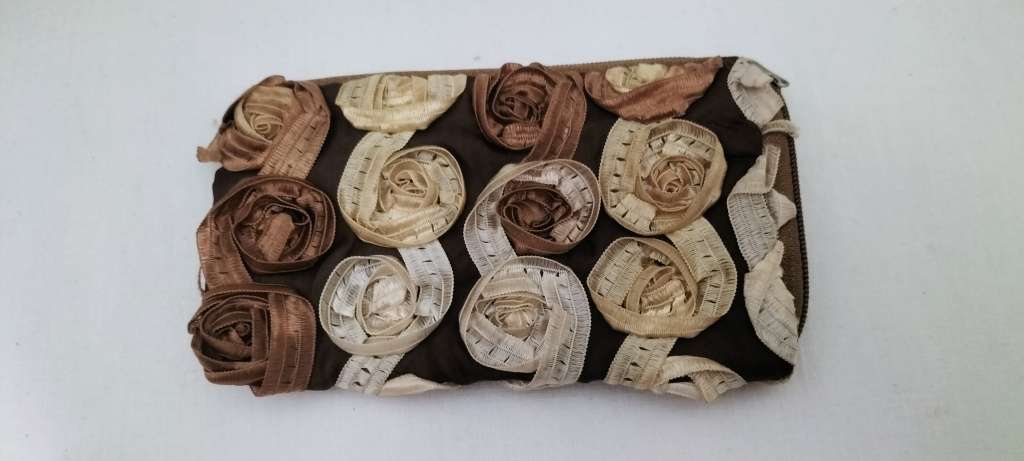 A Beautiful Organza Lace Small Change/Make Up Bag with Zip