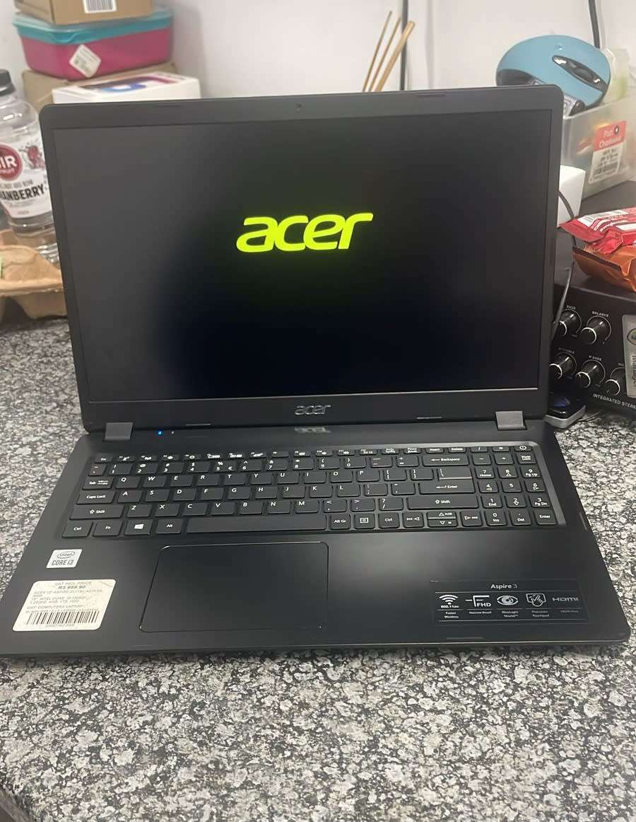 Acer Aspire 3 Laptop - Intel Core i3-1005G1 8GB RAM 1TB HDD