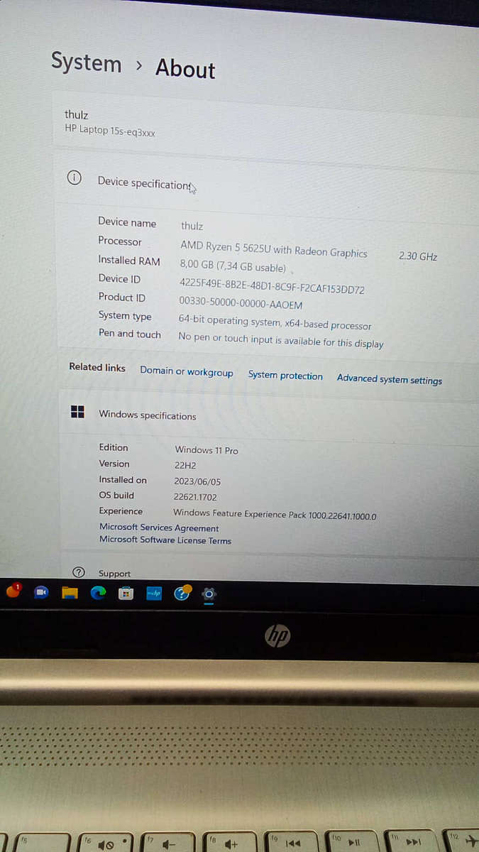 [12th Gen] HP Laptop 15s-EQ3001NI - Ryzen 5 5625u 8GB RAM 512GB SSD - Excellent Condition