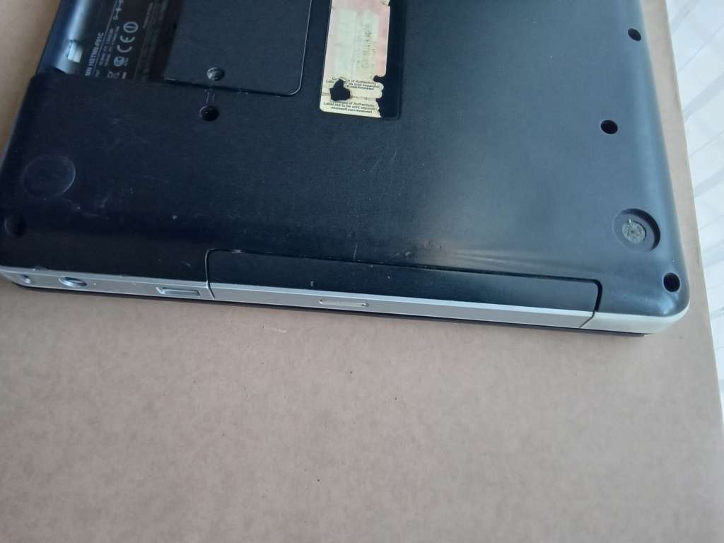 HP G62 laptop i3 i3-350M 2.26 GHz 4GB RAM DDR3L [FOR SPARES/PARTS]