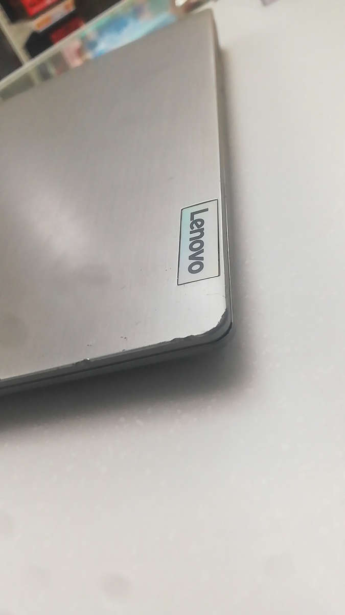 *11th Gen* Lenovo IdeaPad 3 14ITL05 i5-1135G7  12GB RAM 256GB SSD