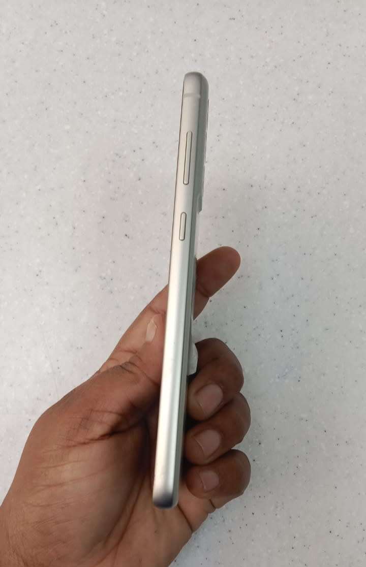 [Late Entry] Samsung Galaxy S21 FE 128GB - Olive *Mint condition*