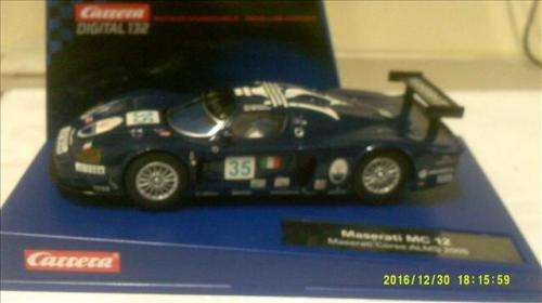 1/32 SCALE CARRERA SLOT CAR MASERATI MC 12 (DIGITAL)