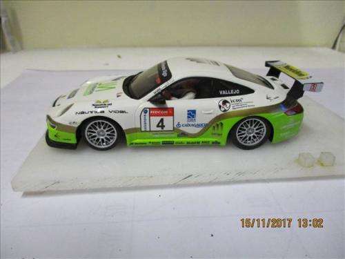 1/32 SCALE NINCO SLOT CAR PORSCHE 997