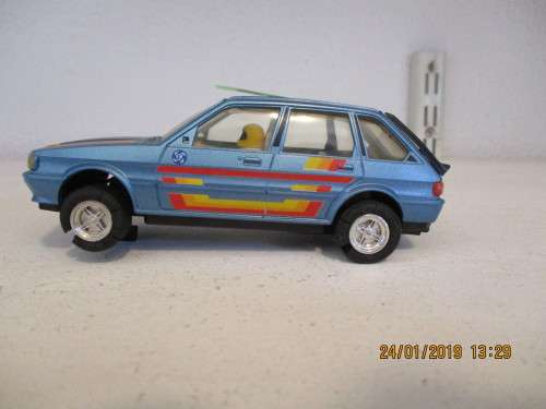 1/32 SCALE SCALEXTRIC SLOT CAR METRO