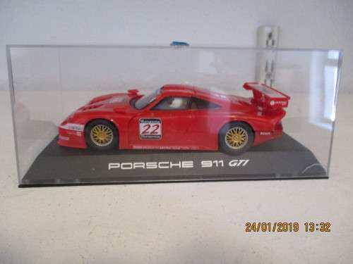 1/32 SCALE SCALEXTRIC SLOT CAR PORSCHE 911 GT1