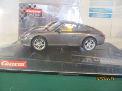 1/32 SCALE CARRERA SLOT CAR PORSCHE 911