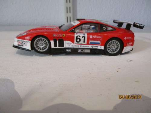 1/32 SCALE CARRERA SLOT CAR FERRARI