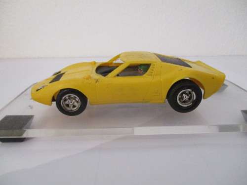 1/32 SCALE SCALEXTRIC SLOT CAR LAMBORGHINI (SPARES OR REPAIRS)