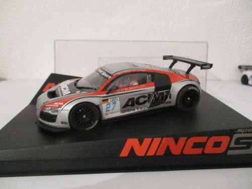 1/32 SCALE NINCO SLOT CAR AUDI R8 GT3