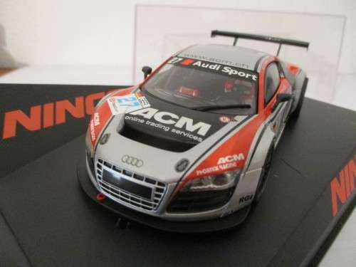 1/32 SCALE NINCO SLOT CAR AUDI R8 GT3