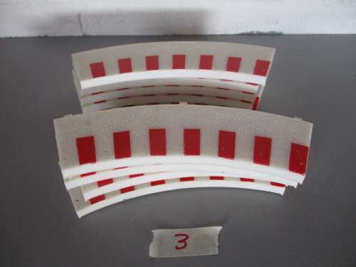 1/32 SCALE NINCO RUNOFFS NO 3 (X8)