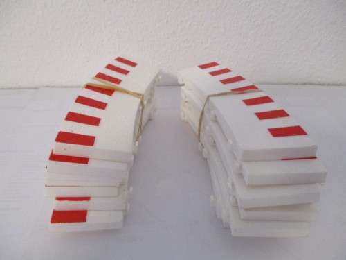 1/32 SCALE NINCO CORNER RUNOFFS (16 X NO 4)