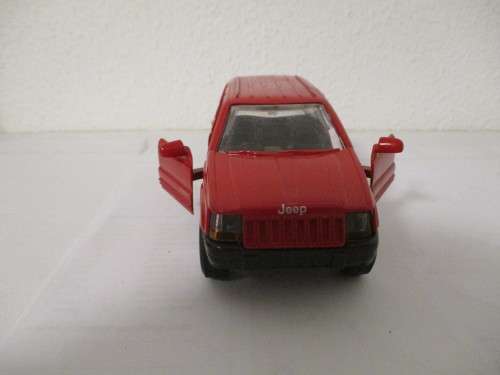 1/32 SCALE DIE CAST NEW RAY JEEP GRAND CHEROKEE