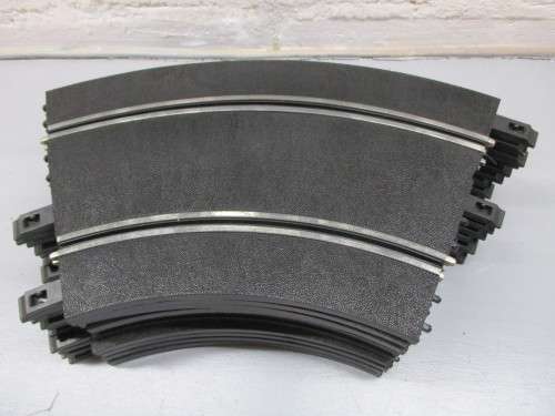 1/32 SCALE NINCO SLOT CART CORNERS X10