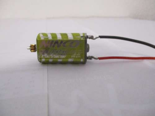 1/32 SCALE NINCO SLOT CAR MOTOR NC6 WITH PINION