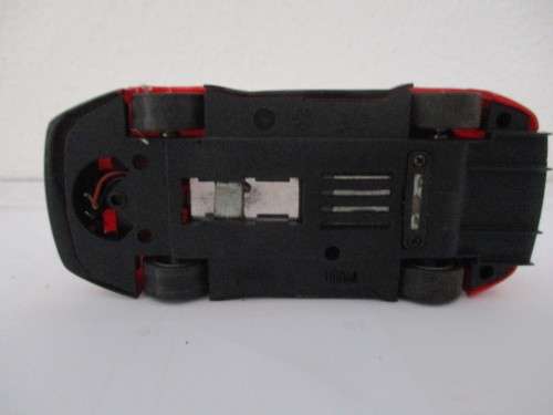 1/32 SCALE CARRERA SLOT CAR FERRARI (SPAIRS OR REPAIRS)