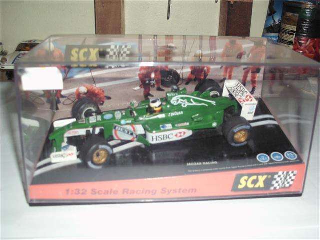 1:32 SCALE SLOT CAR - SCX JAGUAR F1 "DE LA ROSA"