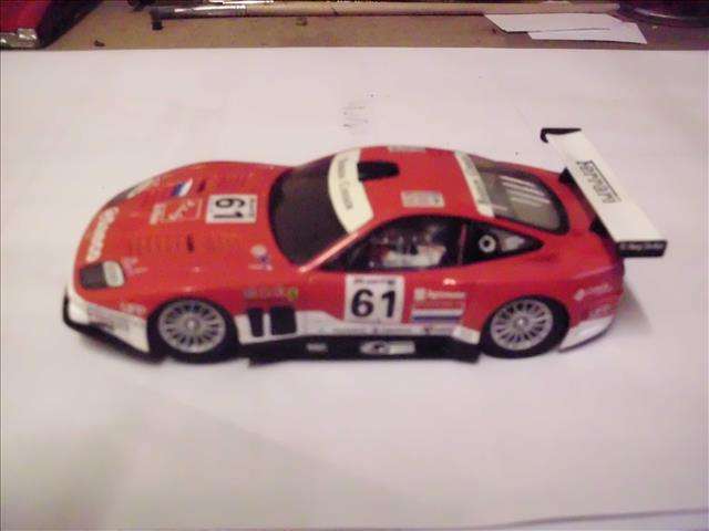 1:32 SCALE SLOT CAR - CARRERA FERRARI