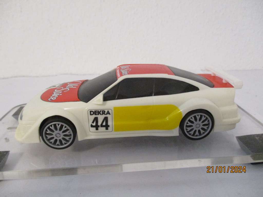 1/32 SCALE SCALEXTRIC SLOT SLOT CAR CALIBRA
