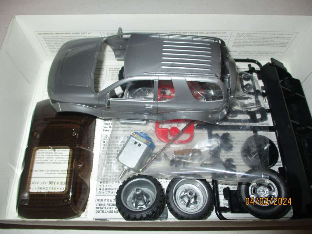 1/32 SCALE V CROSS ISUZU BY TAMIYA