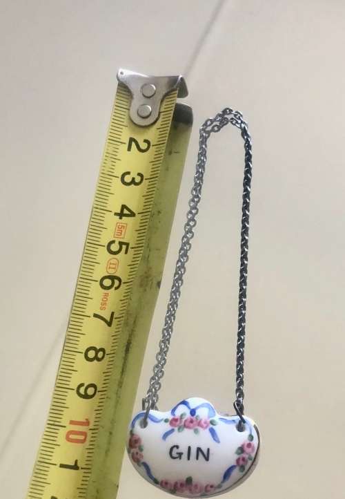 SCARCE VINTAGE PORCELAIN GIN DECANTER LABEL