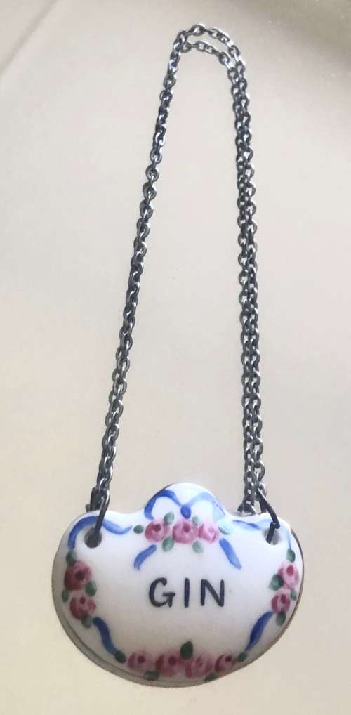 SCARCE VINTAGE PORCELAIN GIN DECANTER LABEL