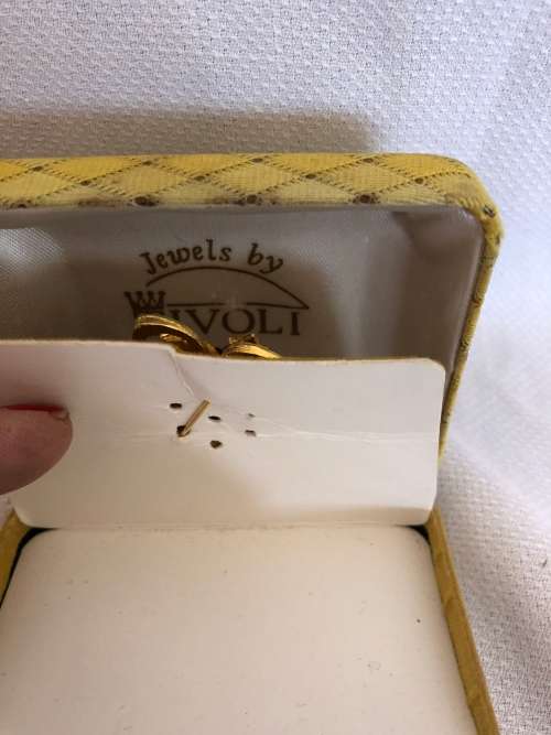 STUNNING  VINTAGE TIVOLI 4PIECE JEWELLRY SET 22CT HARD CORE GOLD UNTARNISHABLE